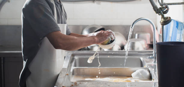 Man washing dish